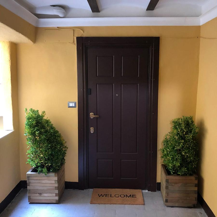 Elegant Suite In Milan Center Exterior photo