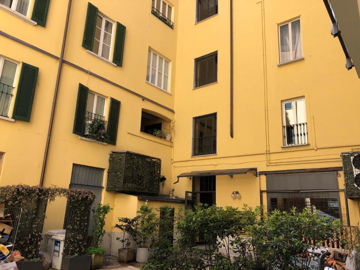 Elegant Suite In Milan Center Exterior photo