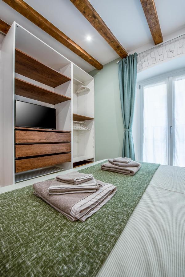 Elegant Suite In Milan Center Exterior photo